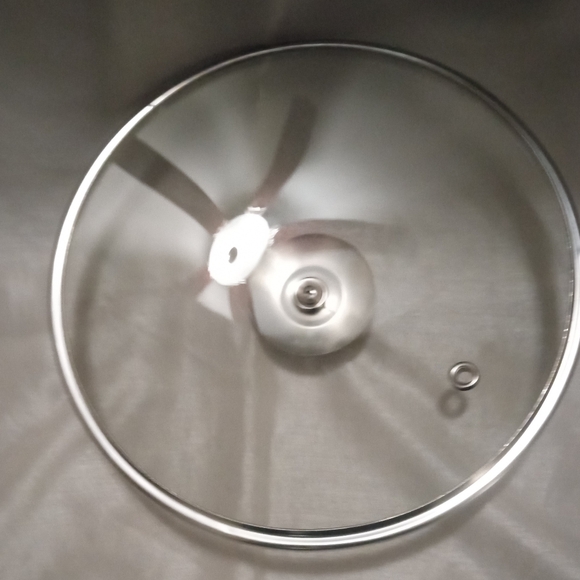 Source Unknown Silver Glass Cookware Lid - Picture 3 of 3